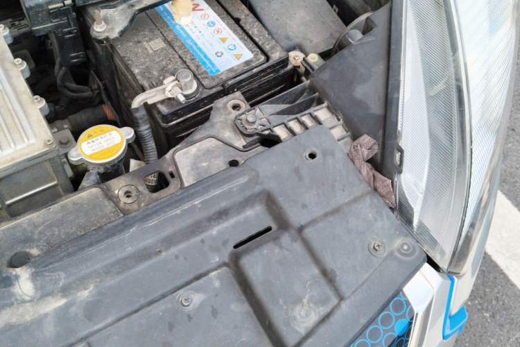 Used JAC Group iEV6S 2016 Smart Edition Engine Bay Left