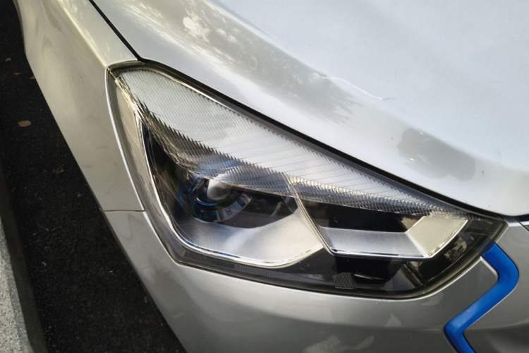 Used JAC Group iEV6S 2016 Smart Edition Right Front Headlight
