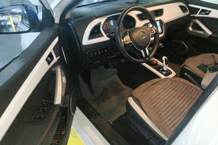 Used JAC Group iEV6S 2016 Smart Edition Driver Seat