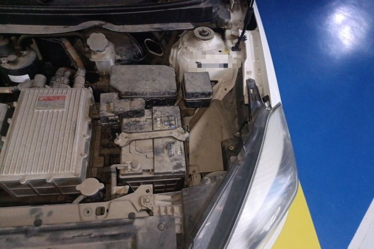 Used JAC Group iEV6S 2016 Smart Edition Engine Bay Left