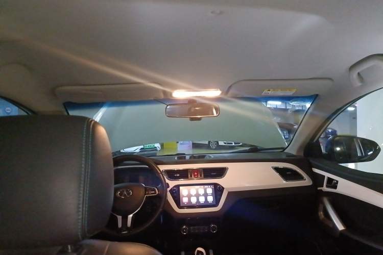 Used JAC Group iEV6S 2016 Smart Edition Headliner