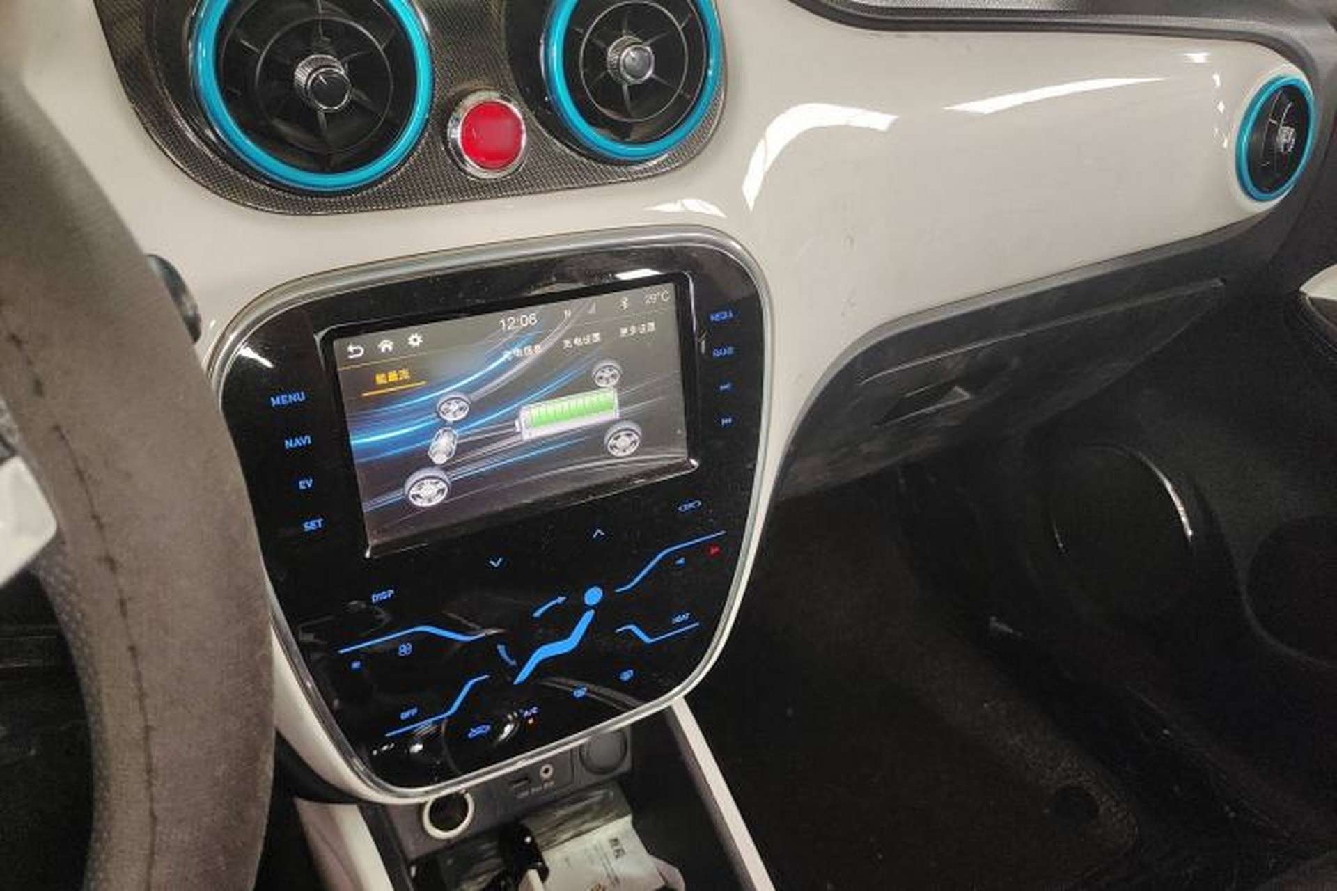 Used JAC Group iEV7 2019 iEV7L Luxury Smart Model Audio And AC Panel