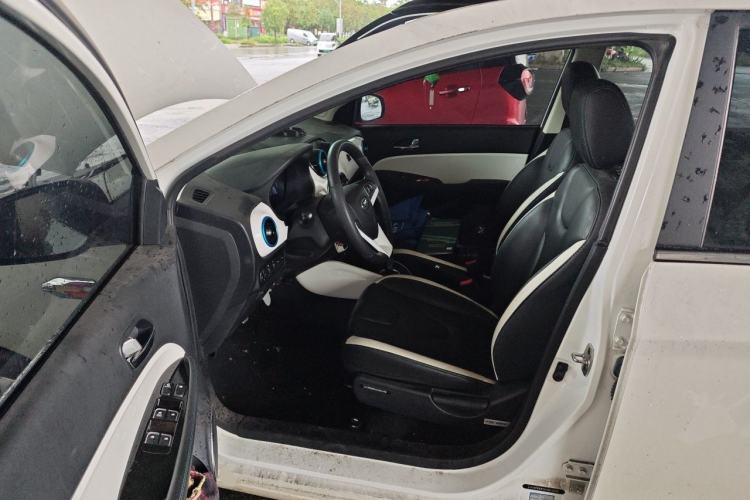 Used JAC Group iEV7 2019 iEV7L Luxury Smart Model Driver Seat