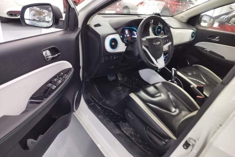 Used JAC Group iEV7 2019 iEV7L Luxury Smart Model Driver Seat