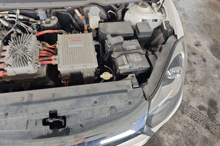 Used JAC Group iEV7 2019 iEV7L Luxury Smart Model Engine Bay Left