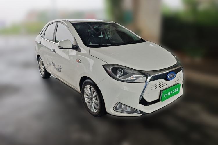 Used JAC Group iEV7 2019 iEV7L Luxury Smart Model Front Right 45 Deg