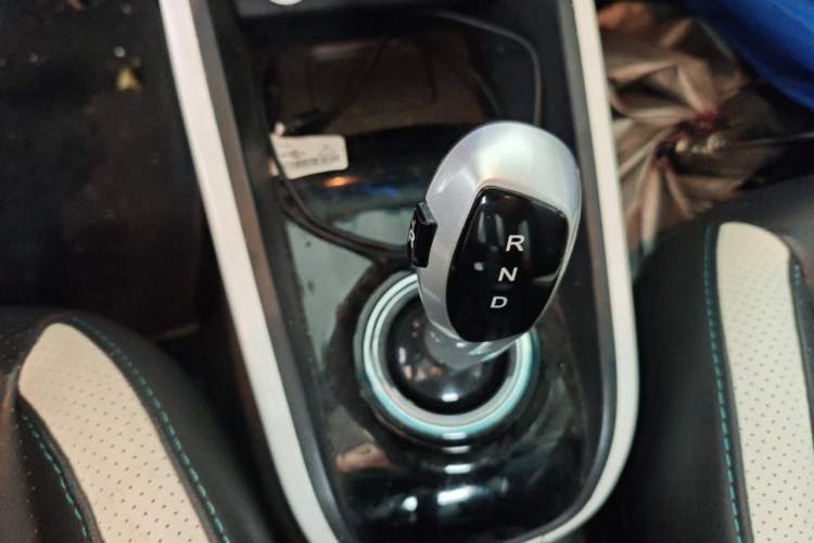 Used JAC Group iEV7 2019 iEV7L Luxury Smart Model Gear Lever