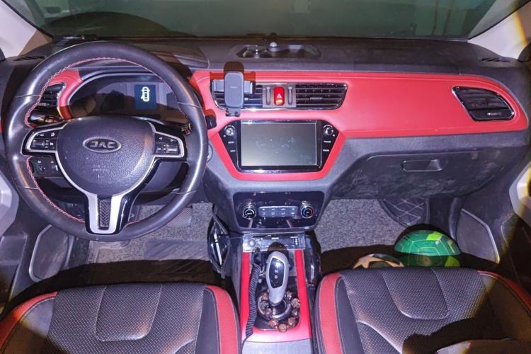 Used JAC Group iEV7S 2017 ZhiZun Model Center Console