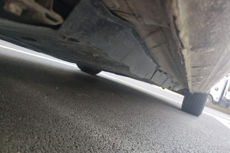 Used JAC Group iEV7S 2017 ZhiZun Model Chassis Rear Right