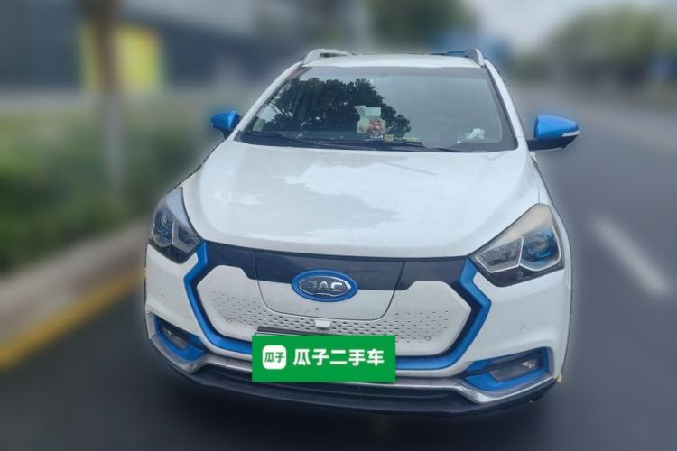 Used JAC Group iEV7S 2017 ZhiZun Model Front