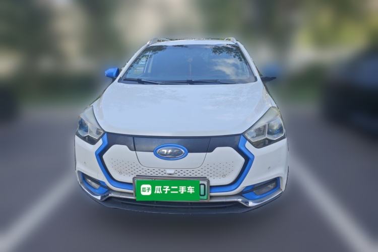 Used JAC Group iEV7S 2017 ZhiZun Model Front