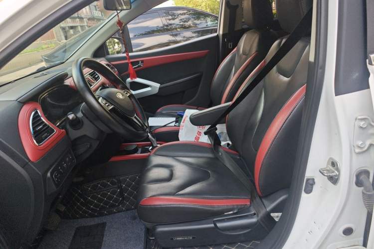 Used JAC Group iEV7S 2017 ZhiZun Model Left Front Seat