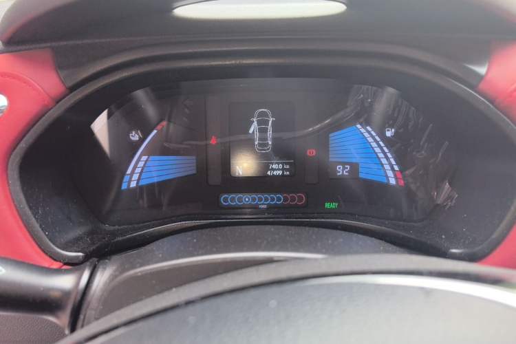 Used JAC Group iEV7S 2017 ZhiZun Model Odometer Close Up