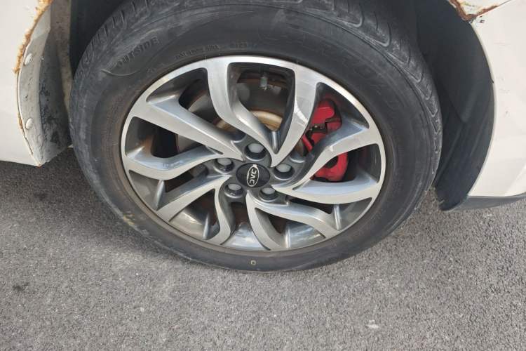 Used JAC Group iEV7S 2017 ZhiZun Model Right Front Wheel Hub