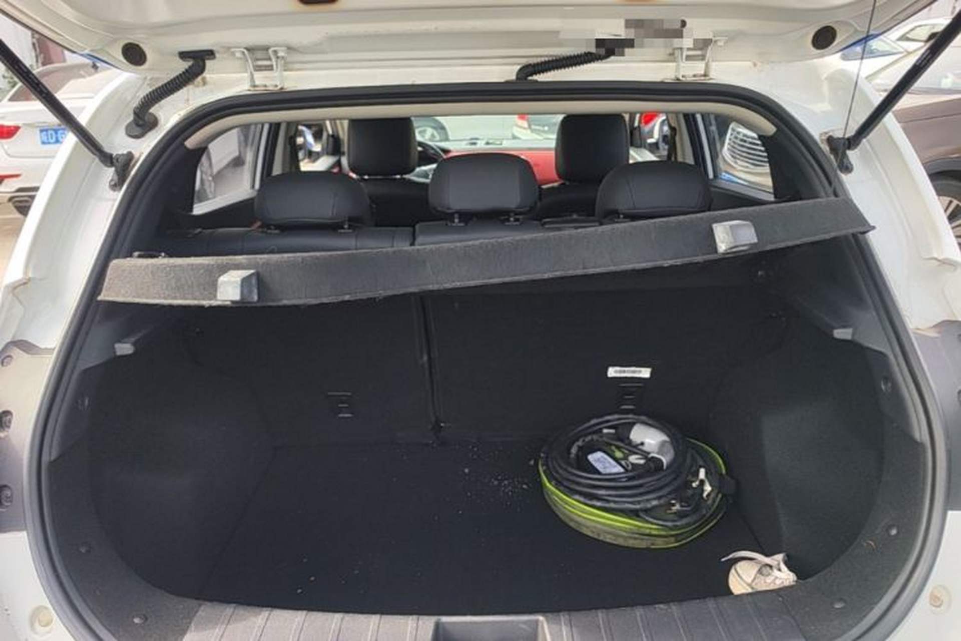 Used JAC Group iEV7S 2017 ZhiZun Model Trunk