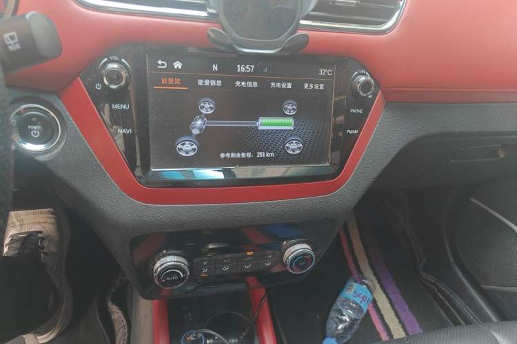 Used JAC Group iEV7S 2018 Smart Enjoyment Model Audio And AC Panel