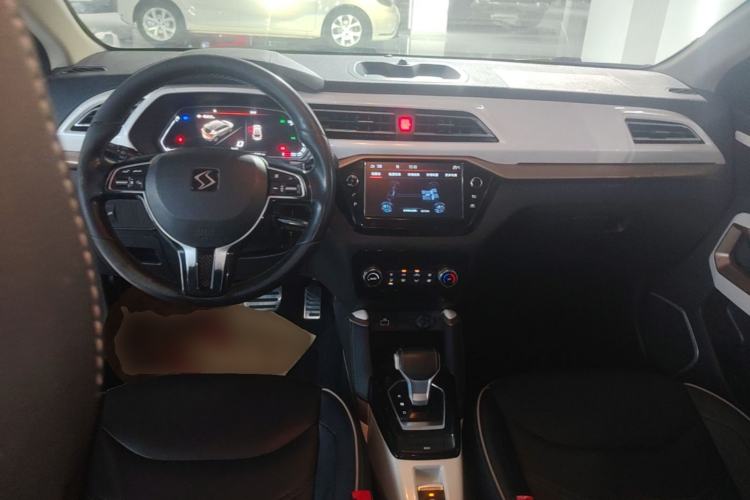 Used JAC Group iEV7S 2018 Smart Enjoyment Model Center Console