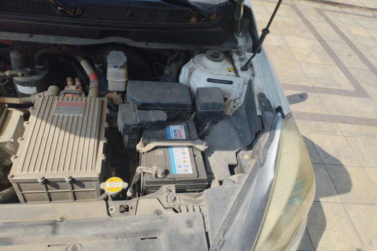 Used JAC Group iEV7S 2018 Smart Enjoyment Model Engine Bay Left