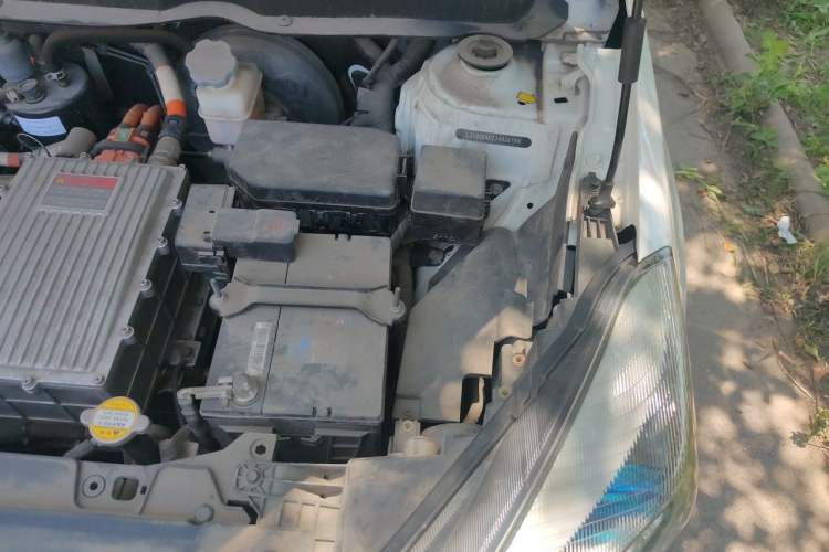 Used JAC Group iEV7S 2018 Smart Enjoyment Model Engine Bay Left