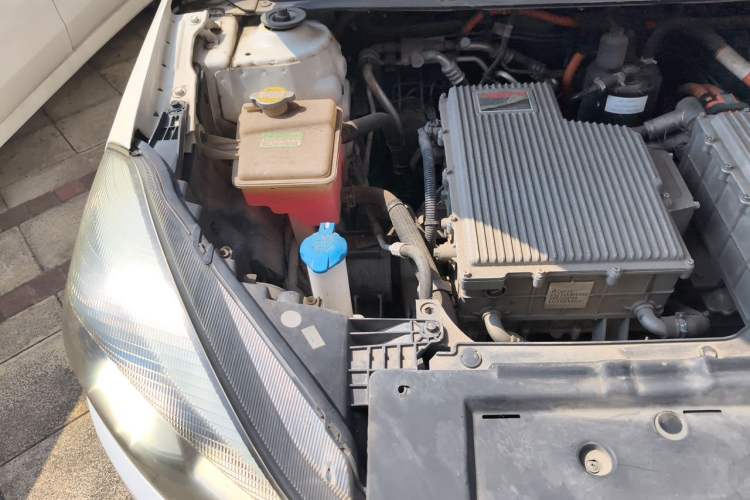 Used JAC Group iEV7S 2018 Smart Enjoyment Model Engine Bay Right