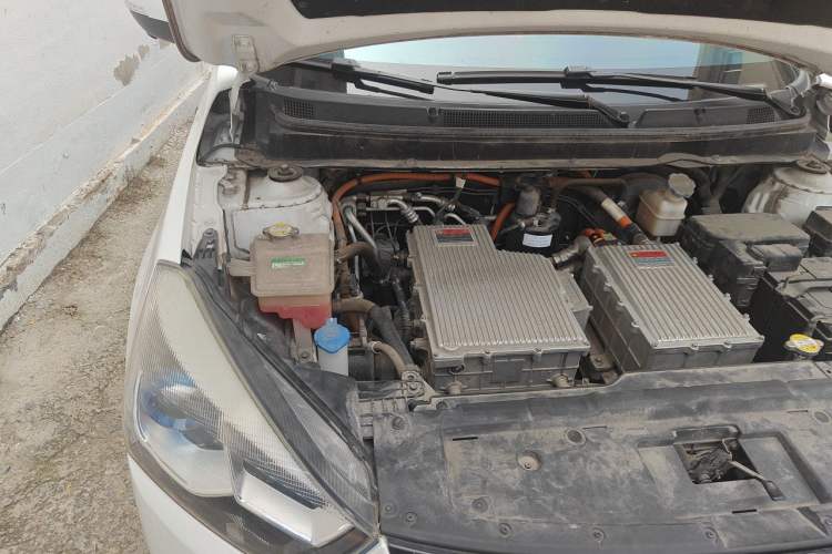 Used JAC Group iEV7S 2018 Smart Enjoyment Model Engine Bay Right