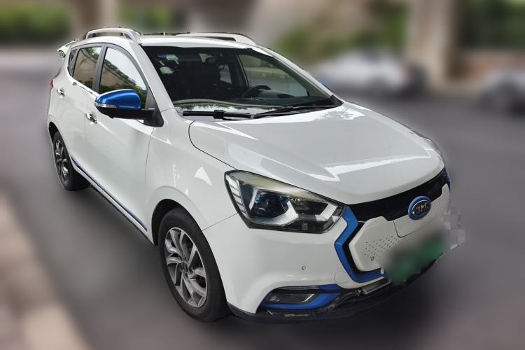 Used JAC Group iEV7S 2018 Smart Enjoyment Model Front Right 45 Deg