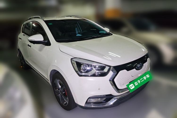 Used JAC Group iEV7S 2018 Smart Enjoyment Model Front Right 45 Deg