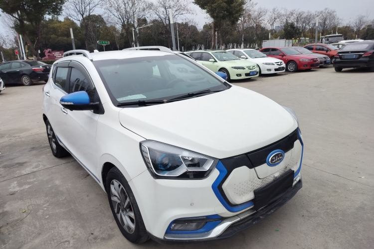 Used JAC Group iEV7S 2018 Smart Enjoyment Model Front Right 45 Deg