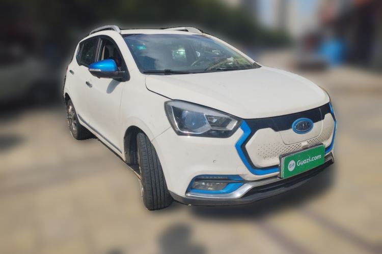 Used JAC Group iEV7S 2018 Smart Enjoyment Model Front Right 45 Deg