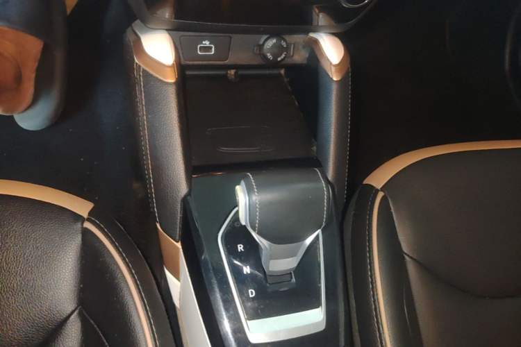 Used JAC Group iEV7S 2018 Smart Enjoyment Model Gear Lever