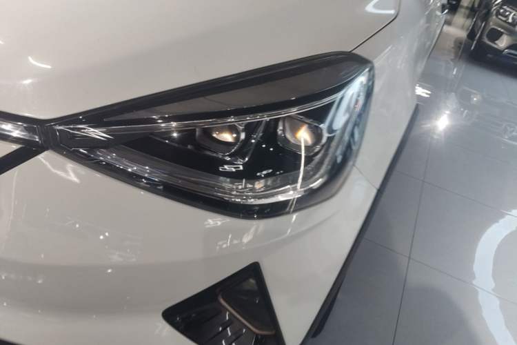 Used JAC Group iEV7S 2018 Smart Enjoyment Model Left Front Headlight