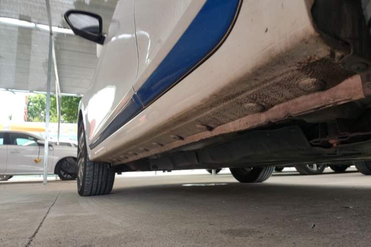 Used JAC Group iEV7S 2018 Smart Enjoyment Model Left Side Sill