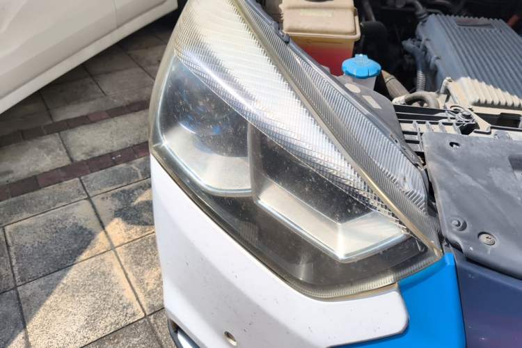 Used JAC Group iEV7S 2018 Smart Enjoyment Model Right Front Headlight