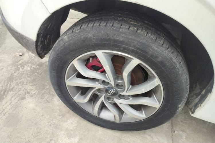 Used JAC Group iEV7S 2018 Smart Enjoyment Model Right Rear Wheel Hub