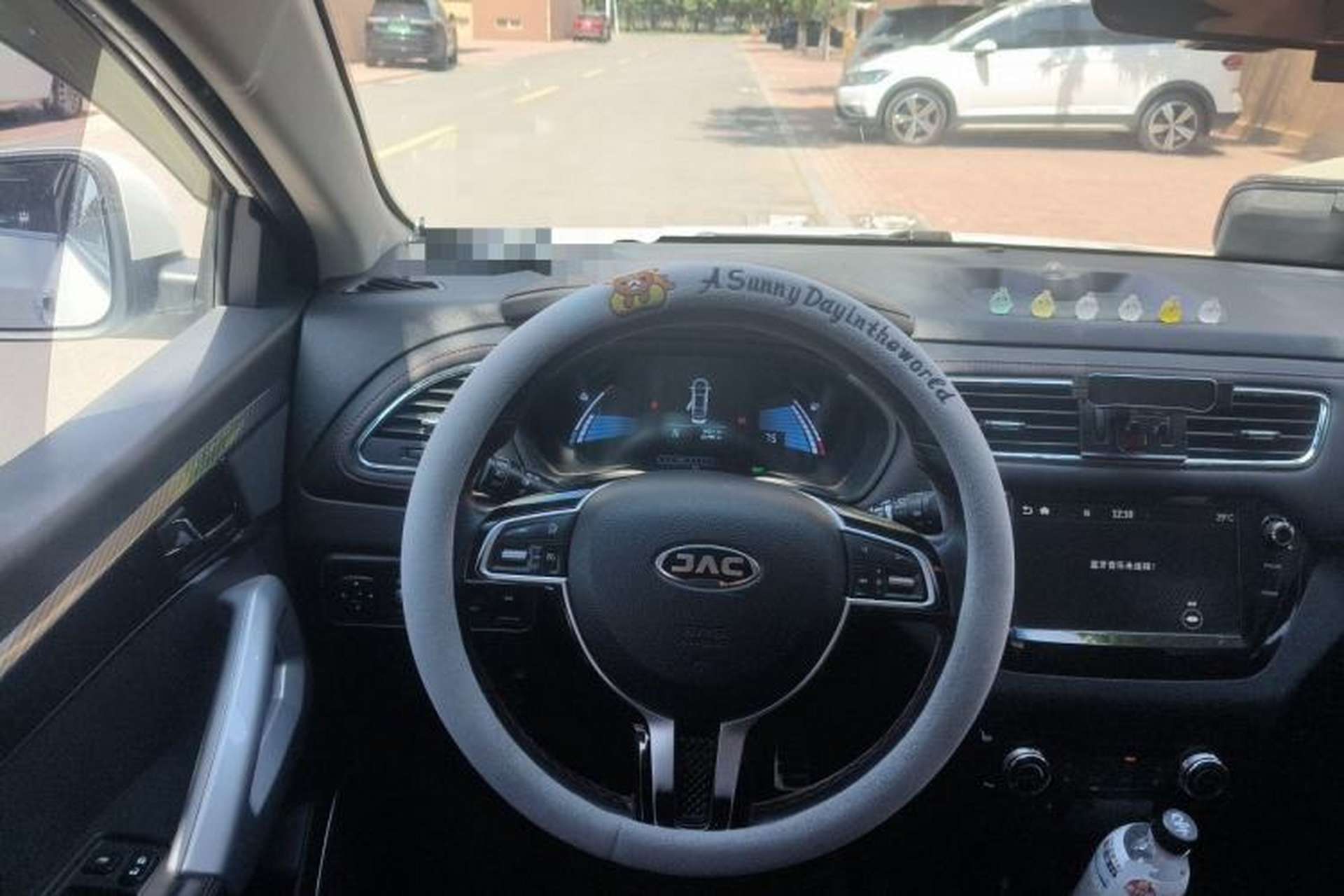 Used JAC Group iEV7S 2018 Smart Enjoyment Model Steering Wheel