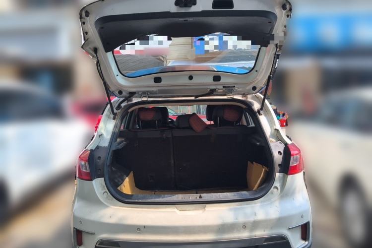 Used JAC Group iEV7S 2018 Smart Enjoyment Model Trunk