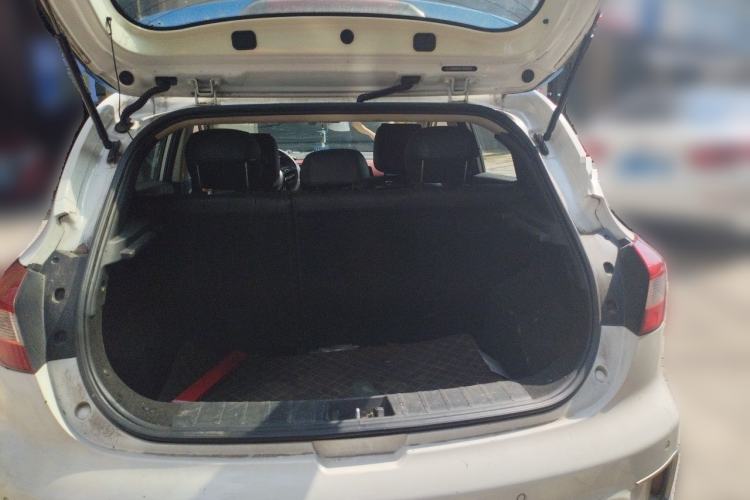 Used JAC Group iEV7S 2018 Smart Enjoyment Model Trunk