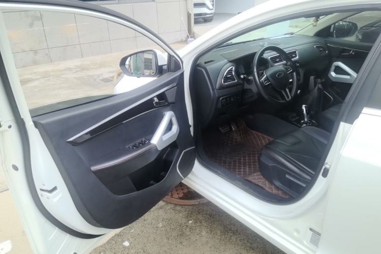 Used JAC Group iEV7S 2019 Luxury Smart Supreme Deluxe Edition Driver Seat
