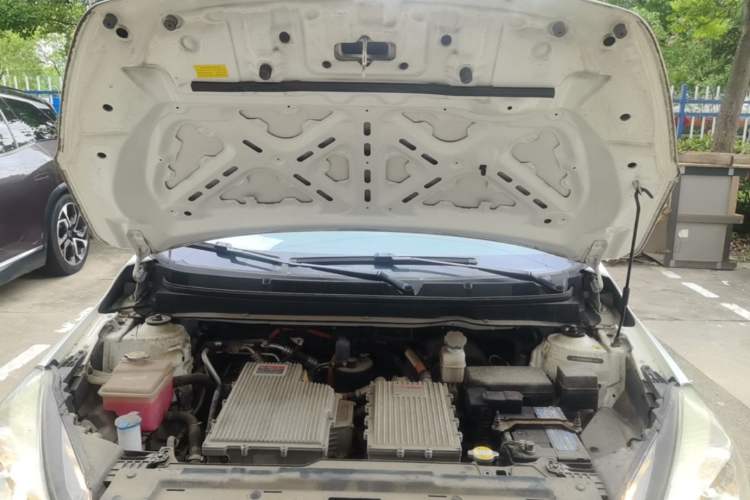 Used JAC Group iEV7S 2019 Luxury Smart Supreme Deluxe Edition Engine Bay