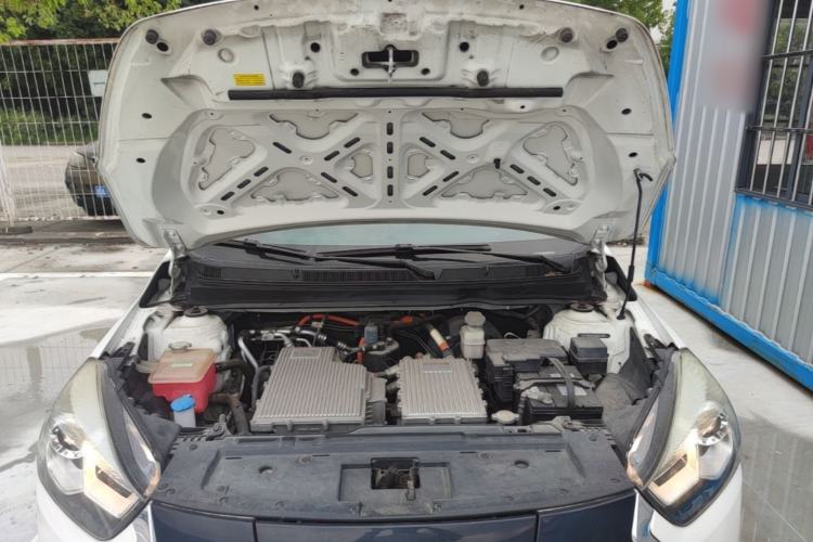 Used JAC Group iEV7S 2019 Luxury Smart Supreme Model Engine Bay