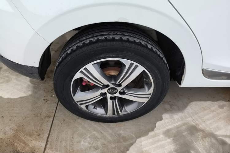 Used JAC Group iEV7S 2019 Luxury Smart Fully Equipped Edition Exterior 5