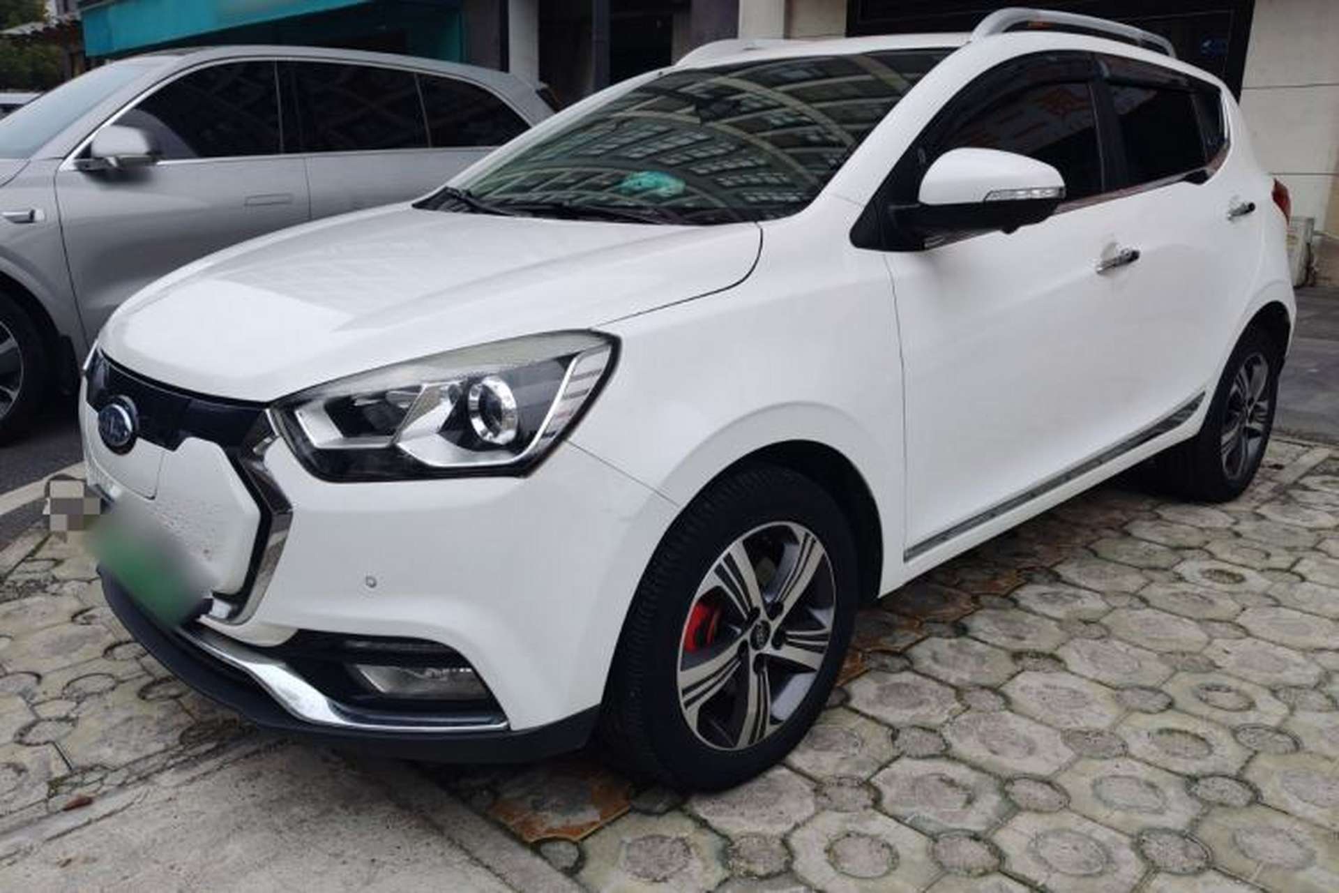 Used JAC Group iEV7S 2019 Luxury Smart Model Front Left 45 Deg