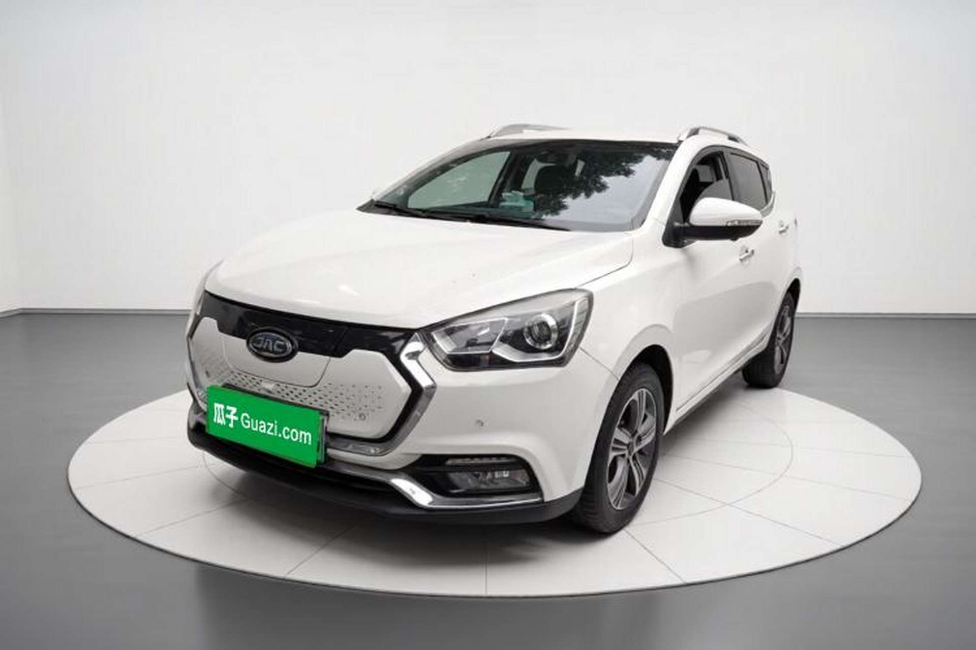 Used JAC Group iEV7S 2019 Luxury Smart Supreme Deluxe Edition Front Left 45 Deg