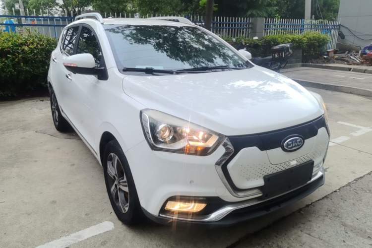 Used JAC Group iEV7S 2019 Luxury Smart Supreme Deluxe Edition Front Right 45 Deg