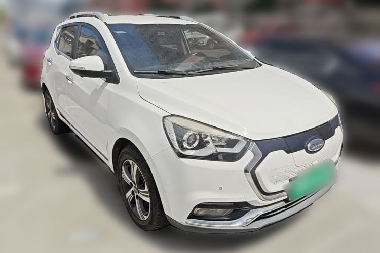 Used JAC Group iEV7S 2019 Luxury Smart Model Front Right 45 Deg