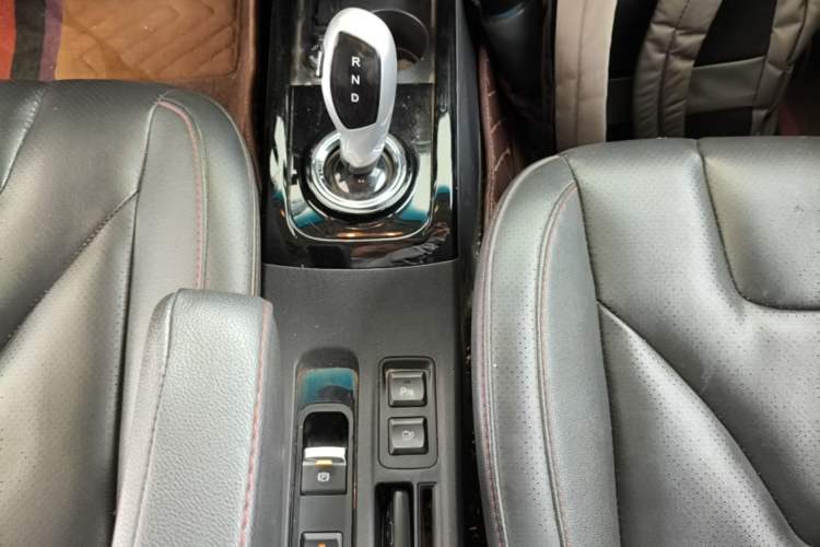 Used JAC Group iEV7S 2019 Luxury Smart Fully Equipped Edition Gear Lever