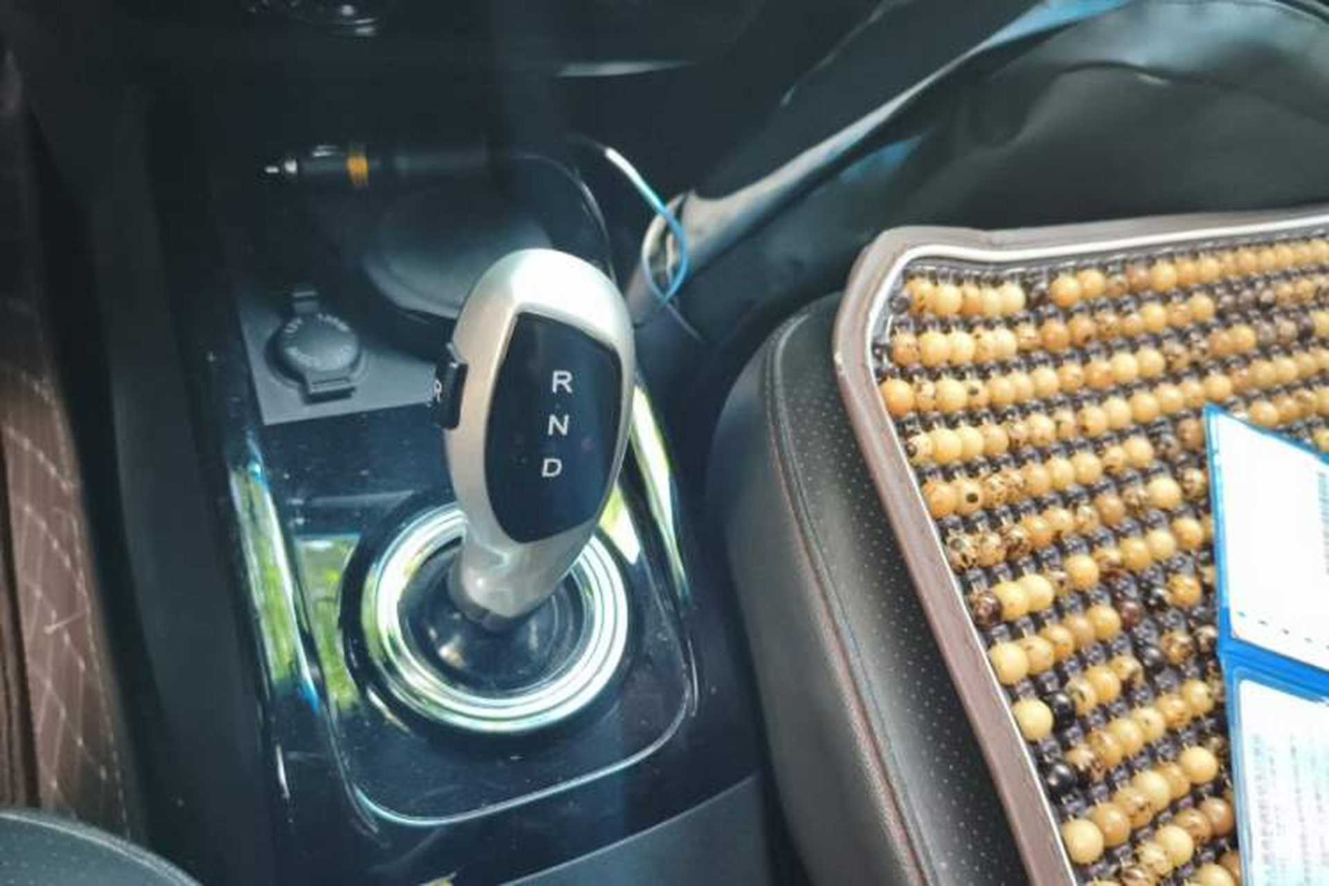 Used JAC Group iEV7S 2019 Luxury Smart Supreme Deluxe Edition Gear Lever