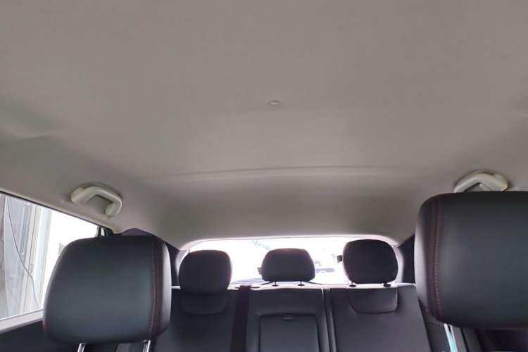 Used JAC Group iEV7S 2019 Luxury Smart Fully Equipped Edition Headliner