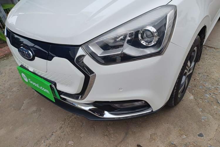 Used JAC Group iEV7S 2019 Luxury Smart Fully Equipped Edition Left Front Headlight