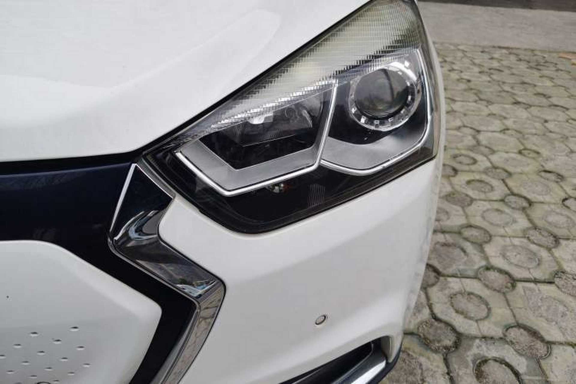 Used JAC Group iEV7S 2019 Luxury Smart Model Left Front Headlight